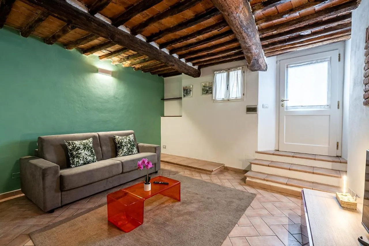 Apartment Suite 35 Nel Centro Storico Di Siena In The Historic Center Of Siena Italy